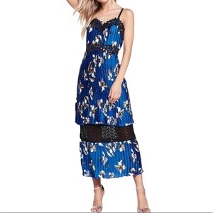 ✅Foxiedox Carmella Blue Floral Print Pleated Satin Lace Trim Midi Dress 8…